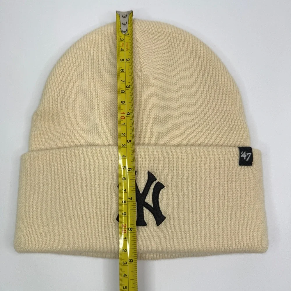 New York Yankees 47 Brand Beanie Mens OSFA Cream Cuffed Knit Hat